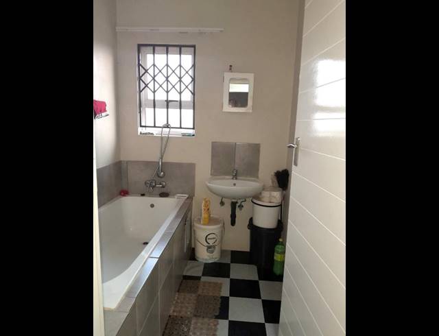 3 BEDROOM HOUSE FOR SALE IN ZUURBULT